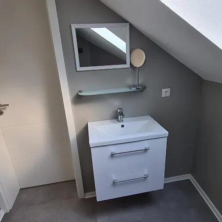 Apartmán 2 - *